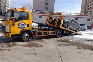 嘉定镇救援拖车费用怎么算